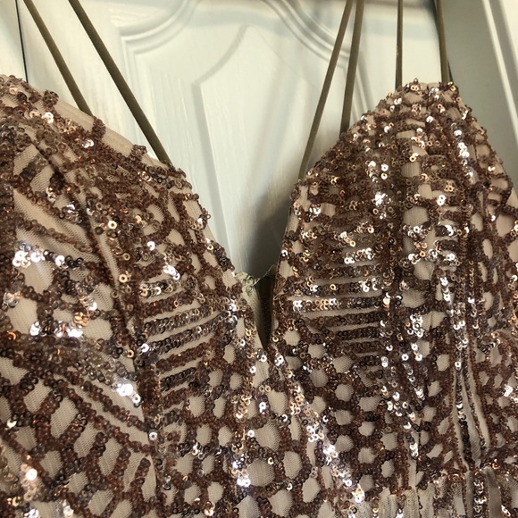 Sequin cocktail dress - Picture 4 of 9